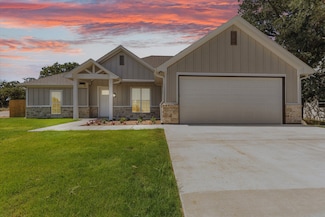 419 Red Bud Ln, Tolar, TX 76476