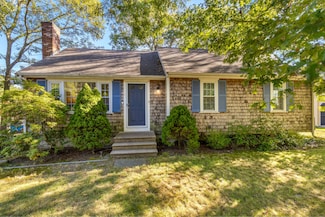 1 Norseman Dr, South Dennis, MA 02660