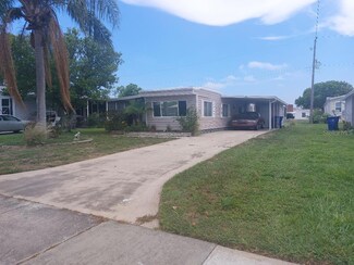 107 Independence Ave Unit 43, Palm Harbor, FL 34684