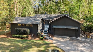 2 Crowders Ridge, Lake Wylie, SC 29710