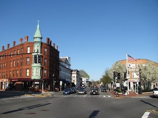 3 Forest St Unit 402, Medford, MA 02155