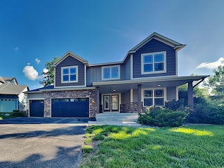 8132 Clifford Cir, Inver Grove Heights, MN 55076