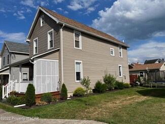 426 E 3rd St, Berwick, PA 18603