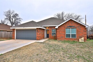 317 3rd St, Tuscola, TX 79562