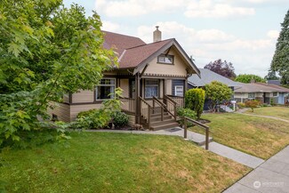 1722 Rainier Ave, Everett, WA 98201