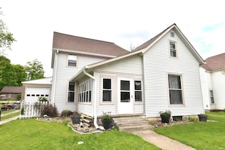 306 N Howard St, Oxford, IN 47971