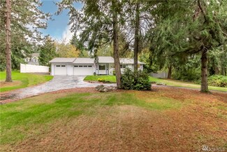 808 9th Ave, Fox Island, WA 98333