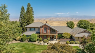 315 Valley View Dr, Exeter, CA 93221