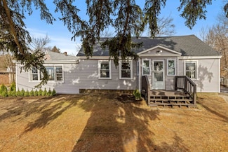 1693 Brown Ave, Manchester, NH 03103