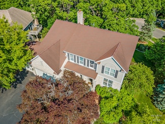605 Birch Ln, Fox River Grove, IL 60021