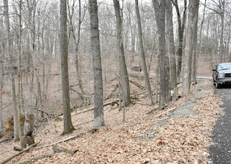 599-600 Navajo Ln, Hideaway Hills, OH 43107