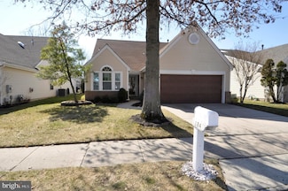 124 Indigo Dr, Mount Laurel, NJ 08054