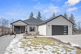 447 Arrowhead Trail, Eagle Point, OR 97524