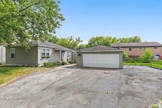 159 Josephine Ave, South Elgin, IL 60177