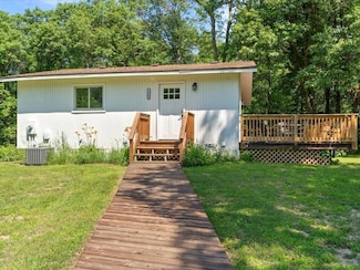 12698 Omega Ln, Merrifield, MN 56465