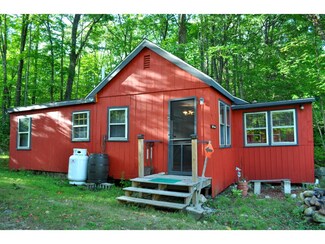 26 Camp Loop Rd, Bartlett, NH 03812
