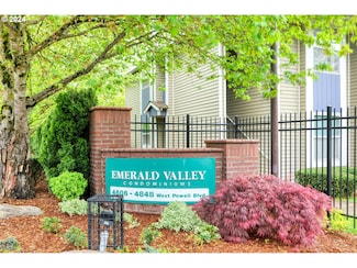 4712 W Powell Blvd Unit 235, Gresham, OR 97030