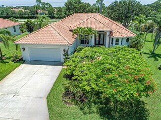 5845 Pine Ridge Cir, Vero Beach, FL 32967