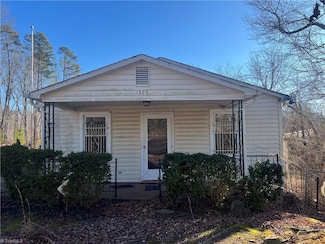 1323 Motor Rd, Winston Salem, NC 27105