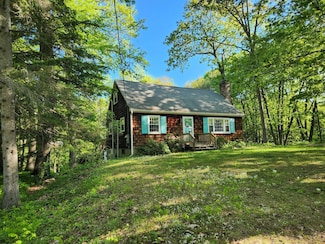 6 Lyndon Way, Kittery, ME 03904