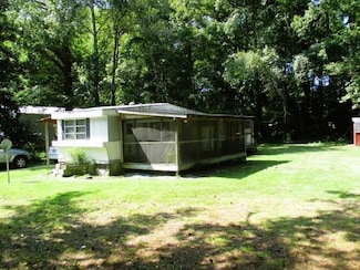 187 Peach Tree Ln, White Stone, VA 22578