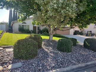 12596 Whispering Springs Rd, Victorville, CA 92395