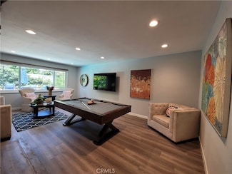 1529 E 21st St, Santa Ana, CA 92705