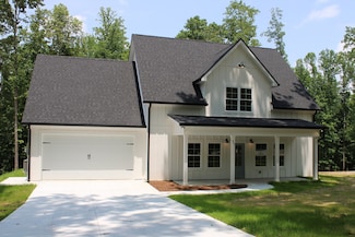 807 Hasty Ln, Estill Springs, TN 37330