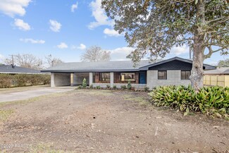 311 Live Oak Dr, Lafayette, LA 70503