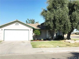 1854 Varbella Park, Madera, CA 93638
