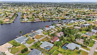 329 SE 33rd Terrace, Cape Coral, FL 33904