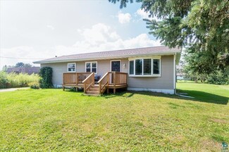 5 Aurora Ave, Esko, MN 55733
