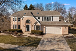 2847 Breckenridge Ln, Naperville, IL 60565