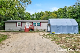 3215 136th Ave, Hamilton, MI 49419