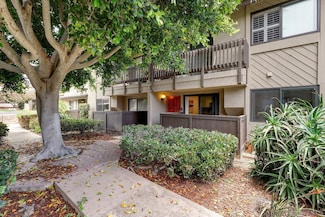 8352 Via Sonoma Unit C, La Jolla, CA 92037