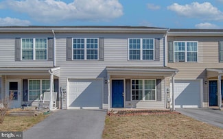 35 Montague Way, Bunker Hill, WV 25413