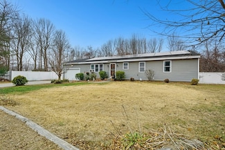 252 Pleasantdale Rd, Rutland, MA 01543