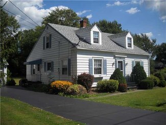 3589 Curtis Ave, Ransomville, NY 14131