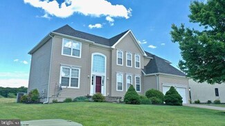 17 Kingsberry Ln, Woodstown, NJ 08098