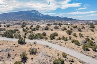 11 La Entrada, Placitas, NM 87043