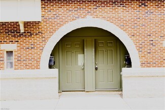 2053 E 36th St, Cleveland, OH 44115