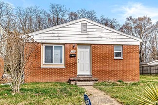 2118 S Warren St, South Bend, IN 46613
