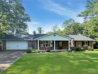 5224 Woodland Rd, Washington, MO 63090