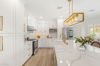 9615 Sedona Hills Ct, Las Vegas, NV 89147