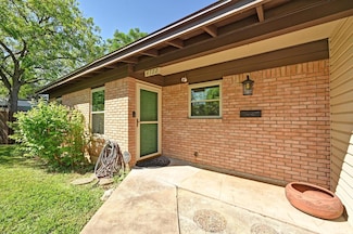4722 Frontier Trail, Austin, TX 78745