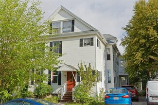4 View St, Worcester, MA 01610