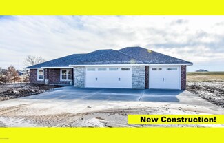 9577 Tasha Ln, New Bloomfield, MO 65063