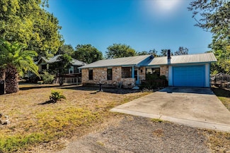 904 Conway Dr, San Marcos, TX 78666