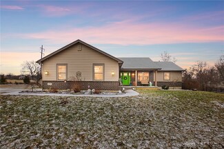 6960 Farmington Rd, Miamisburg, OH 45342