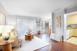 589 N Johnson Ave Unit 122, El Cajon, CA 92020